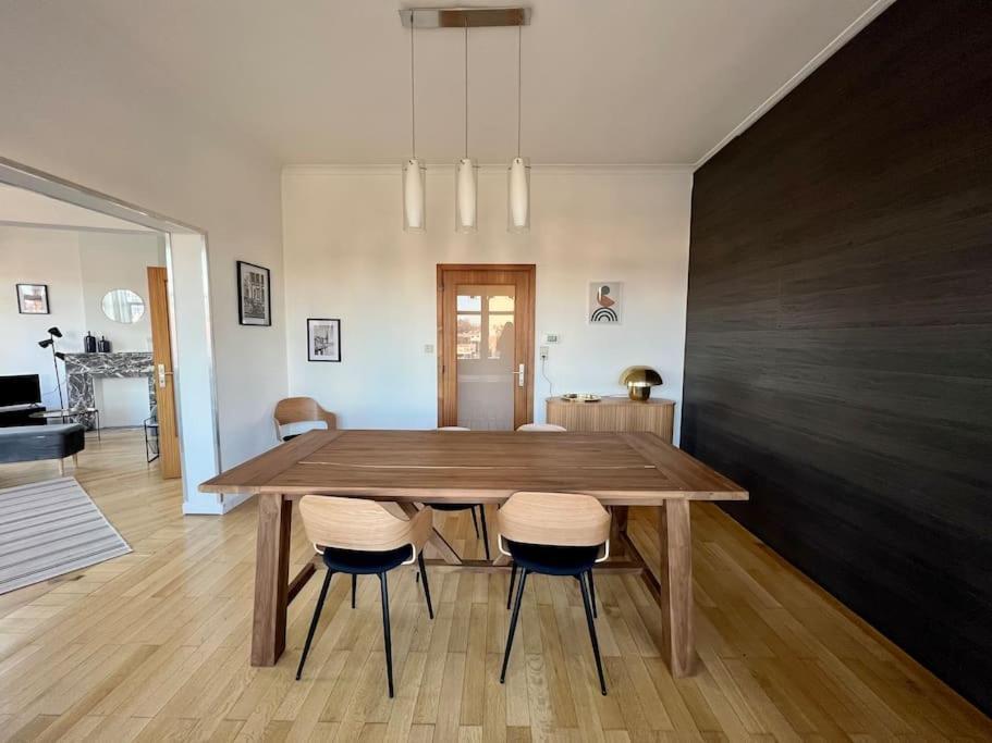 Bellevue - Grand Appartement Pour 5 Sur Les Quais De La Meuse Liegi Esterno foto