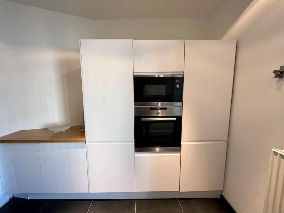 Bellevue - Grand Appartement Pour 5 Sur Les Quais De La Meuse Liegi Esterno foto